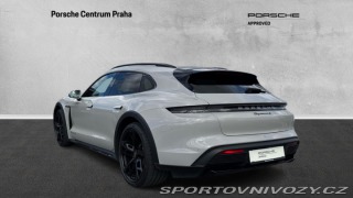 Porsche Taycan 4S Cross Turismo 2022