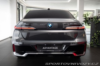 BMW Ostatní modely  2022