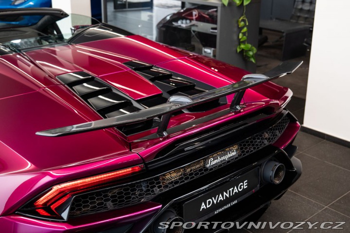 Lamborghini Huracán EVO Spyder Viola Bast 2021