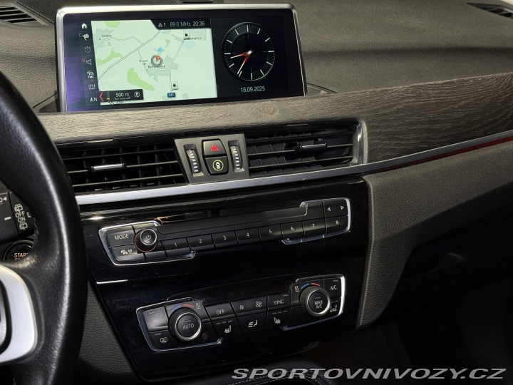 BMW X1 18dxDrive*HUD*AUT*Xenon 2018