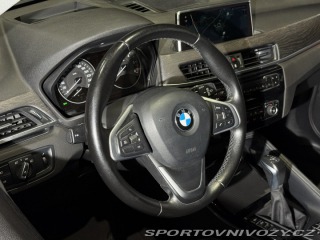 BMW X1 18dxDrive*HUD*AUT*Xenon 2018