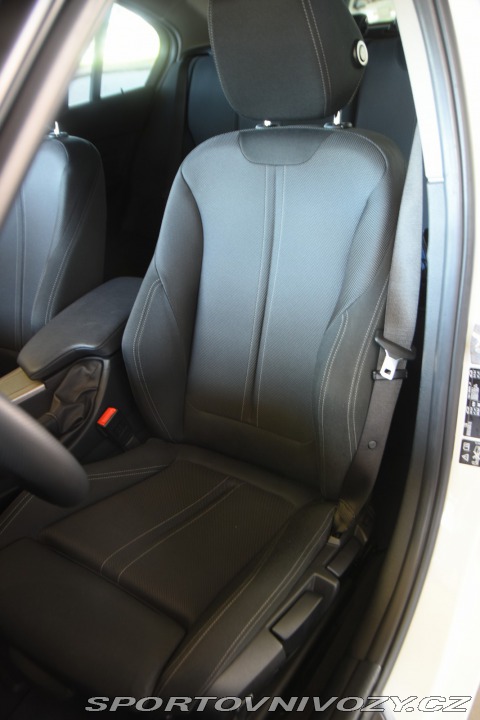 BMW 3 340xi manuál 2017