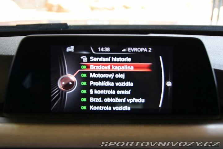 BMW 3 340xi manuál 2017