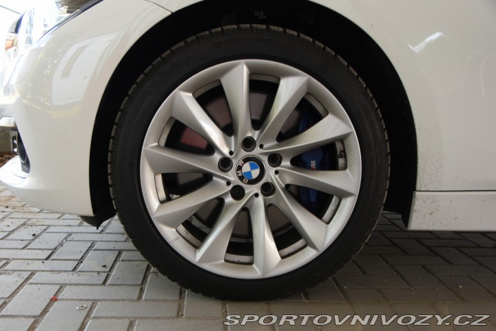 BMW 3 340xi manuál 2017