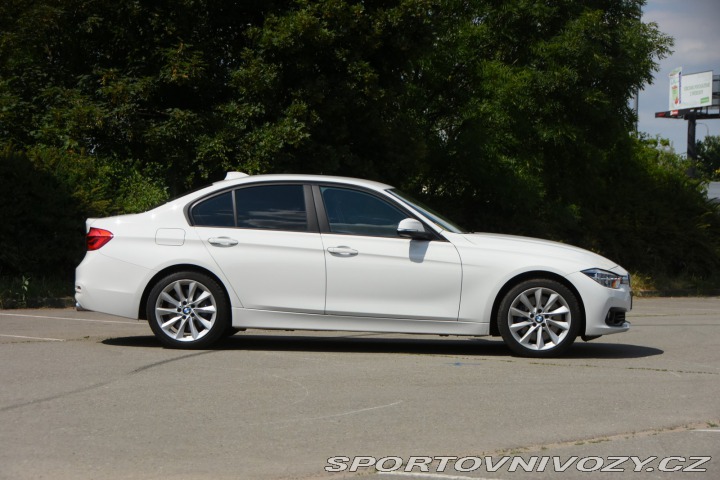 BMW 3 340xi manuál 2017