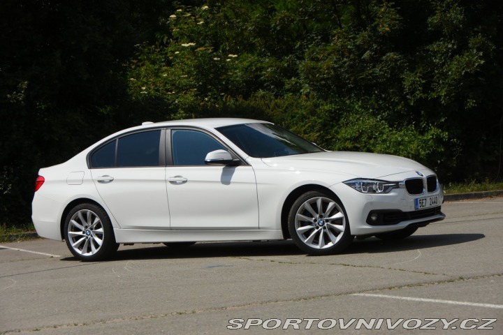 BMW 3 340xi manuál 2017