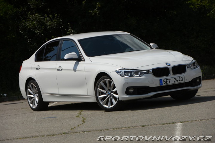 BMW 3 340xi manuál 2017