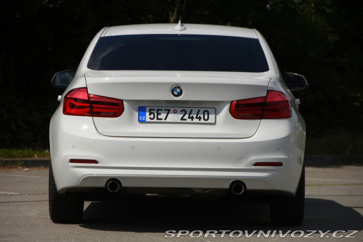 BMW 3 340xi manuál 2017
