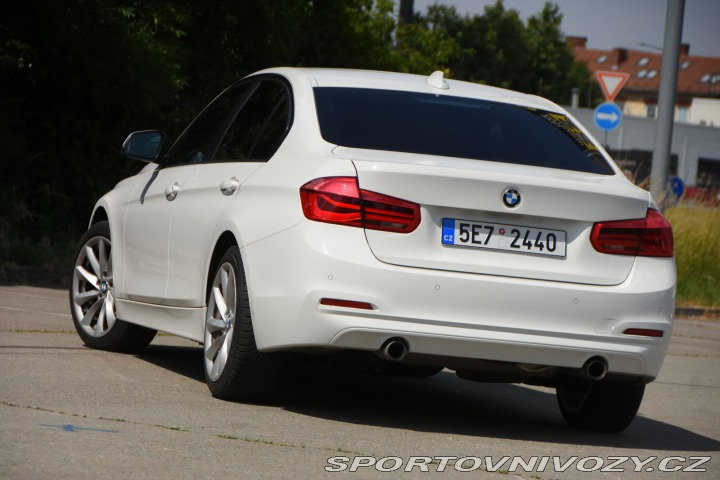 BMW 3 340xi manuál 2017