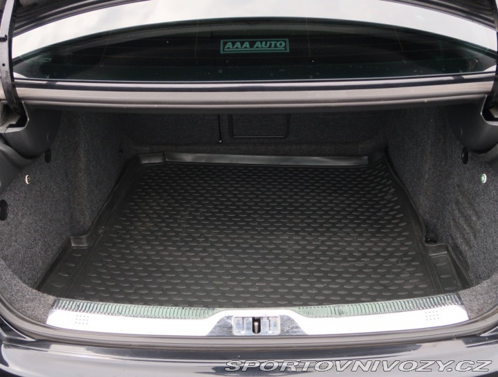 Škoda Superb Elegance 3.6 FSI V6 2011