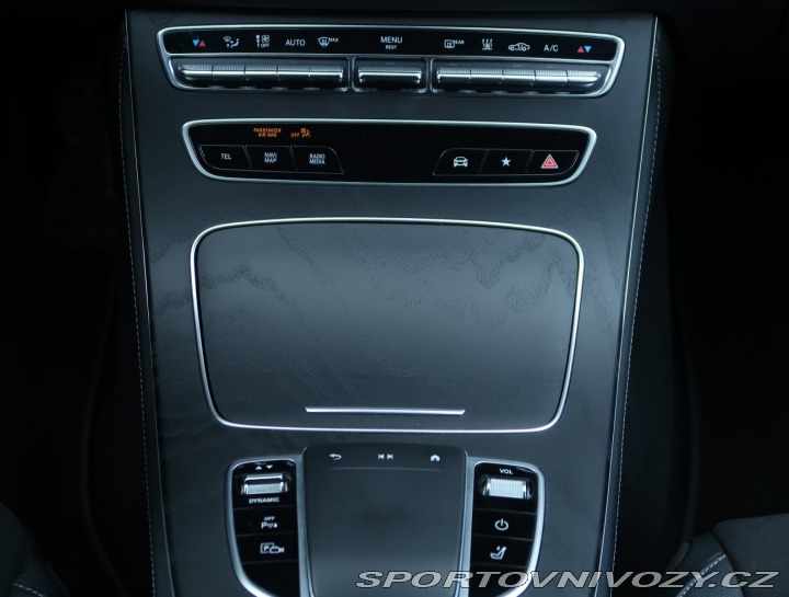 Mercedes-Benz E AMG Paket E 300 de 4MATIC 2022