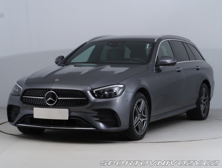 Mercedes-Benz E AMG Paket E 300 de 4MATIC 2022