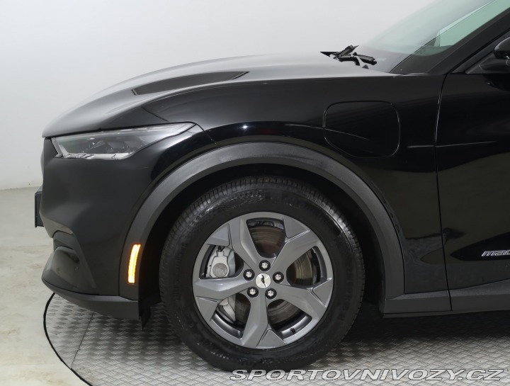Ford Mustang Mach-E  Standard Range RW 2022