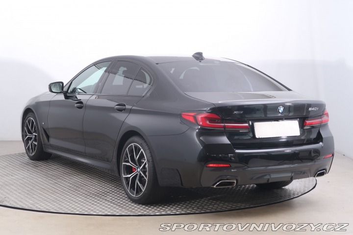 BMW 5 M Sport 540i xDrive 2021