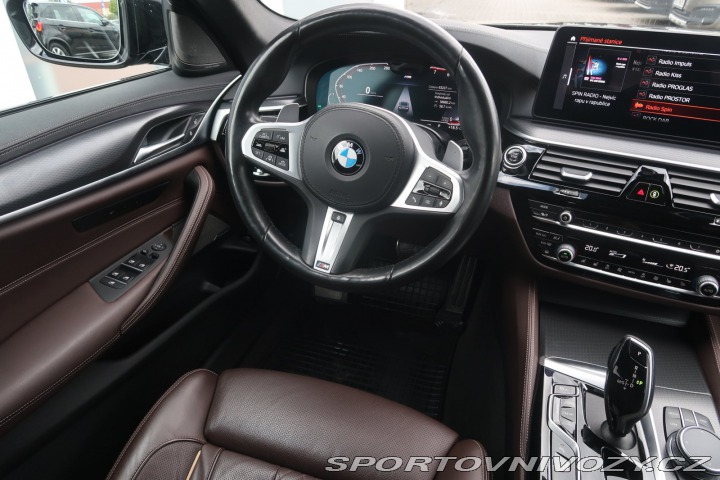 BMW 5 M Sport 540i xDrive 2021