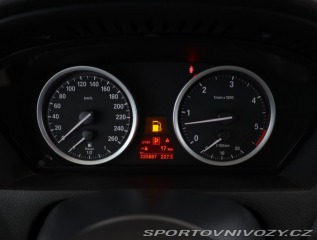 BMW X6 xDrive40d 2012