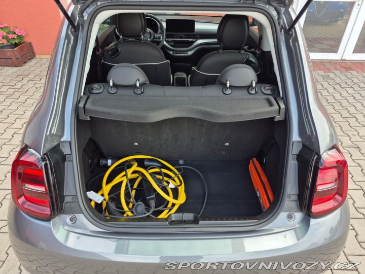 Fiat 500 500e 3+1 42 kWh SOH 100% 2023