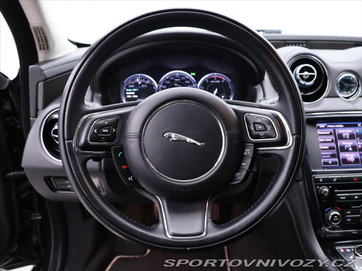 Jaguar XJ 3,0 d 202kW Portfolio Lon 2013