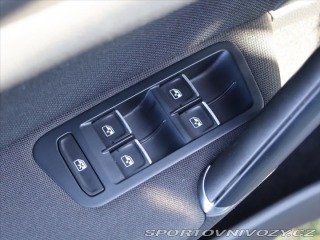 Volkswagen Golf 2,0 GTI 180kW DSG Perform 2017