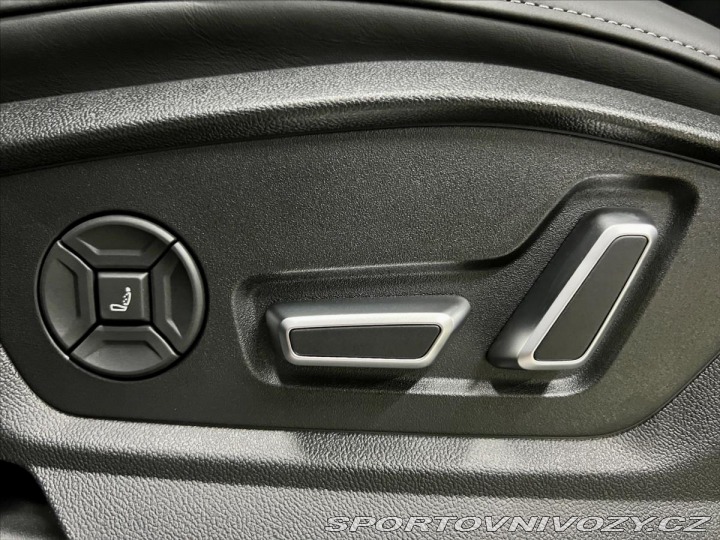 Audi SQ7 4,0 TFSI QUATTRO, 7.MÍST, 2025