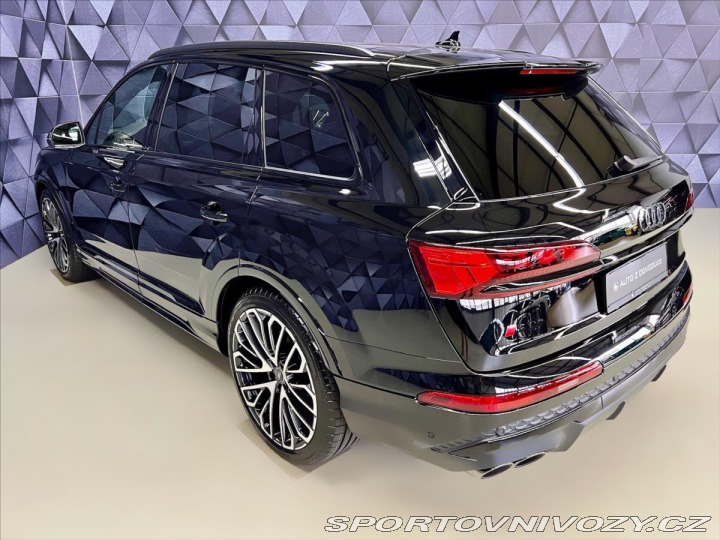 Audi SQ7 4,0 TFSI QUATTRO, 7.MÍST, 2025