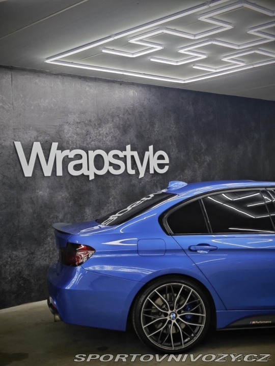 BMW 3 F30 335i 240kw 2012