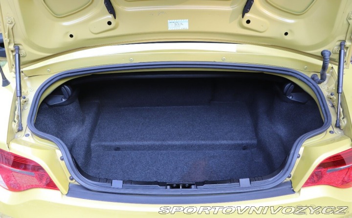 BMW Z4 2,5   E85 INDIVIDUAL, M-k 2006