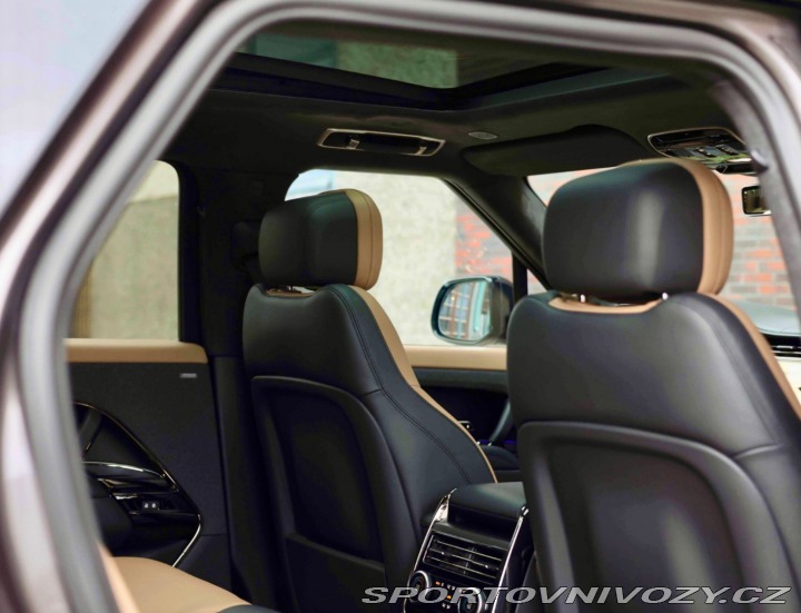 Ostatní značky Ostatní modely Land Rover Range Rover Sport  P550e 3.0 V6 AUTOBIOGRAP 2023