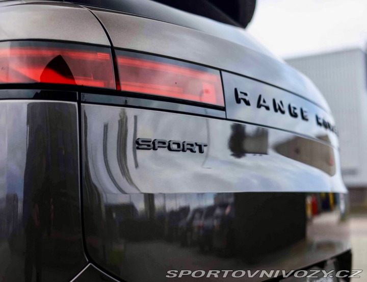 Ostatní značky Ostatní modely Land Rover Range Rover Sport  P550e 3.0 V6 AUTOBIOGRAP 2023