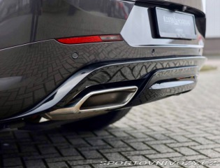 Ostatní značky Ostatní modely Land Rover Range Rover Sport  P550e 3.0 V6 AUTOBIOGRAP 2023
