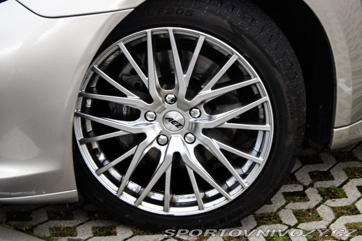 Porsche Panamera 4 2010