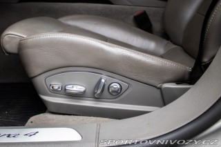 Porsche Panamera 4 2010