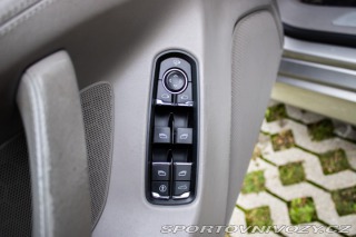 Porsche Panamera 4 2010