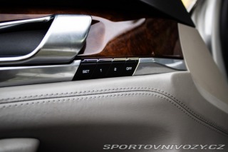 Porsche Panamera 4 2010