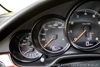 Porsche Panamera 4 2010
