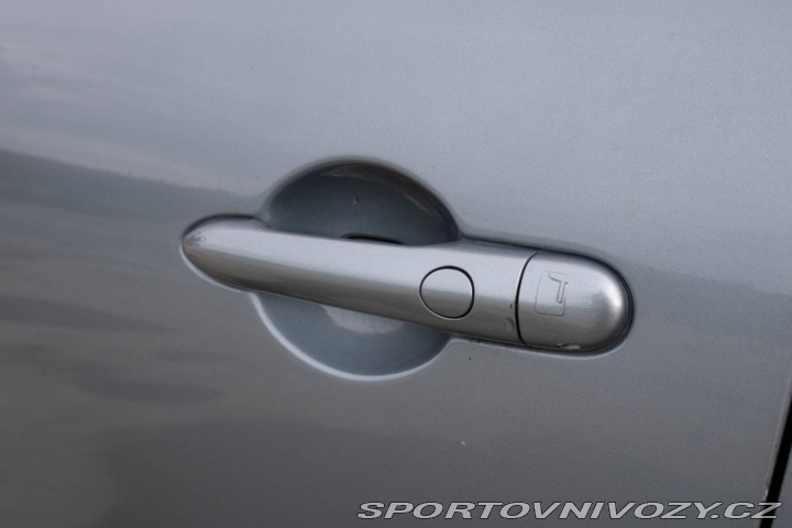 Renault Laguna Coupé Coupé 3.0DCi V6 2010 AT/ 2010