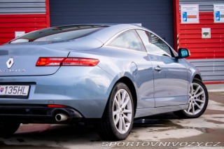 Renault Laguna Coupé Coupé 3.0DCi V6 2010 AT/ 2010