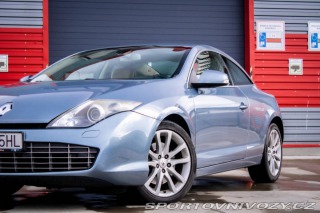 Renault Laguna Coupé Coupé 3.0DCi V6 2010 AT/ 2010
