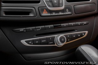 Renault Laguna Coupé Coupé 3.0DCi V6 2010 AT/ 2010