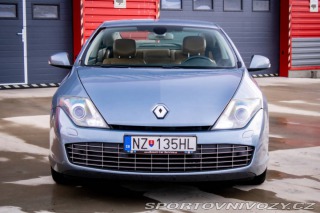 Renault Laguna Coupé Coupé 3.0DCi V6 2010 AT/ 2010