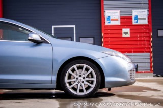 Renault Laguna Coupé Coupé 3.0DCi V6 2010 AT/ 2010