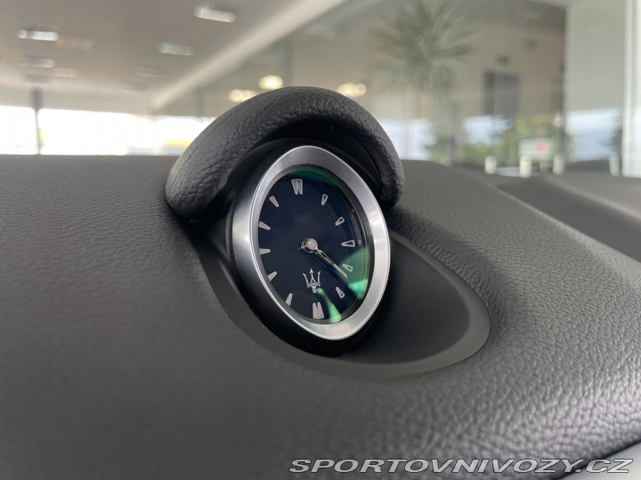 Maserati Ghibli SQ4 302kW*V6*KeyLess*TopS 2015