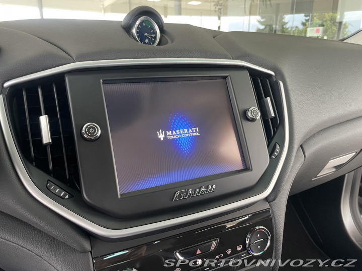 Maserati Ghibli SQ4 302kW*V6*REZERVACE! 2015