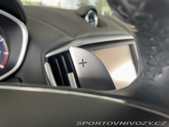 Maserati Ghibli SQ4 302kW*V6*REZERVACE! 2015