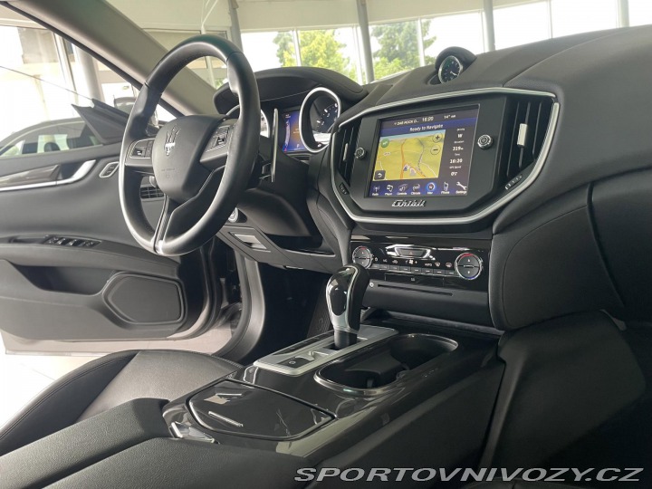 Maserati Ghibli SQ4 302kW*V6*REZERVACE! 2015