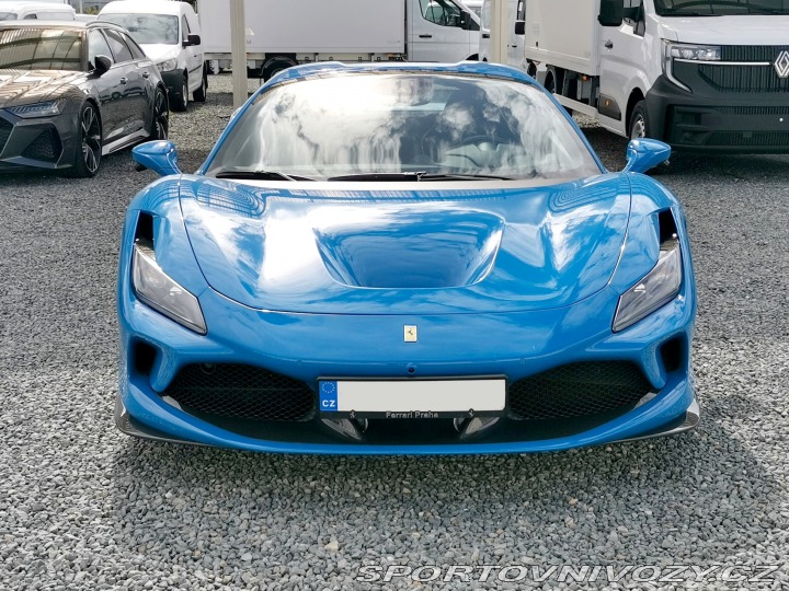 Ferrari F8 Spider *Lift*360°*Carbon 2023