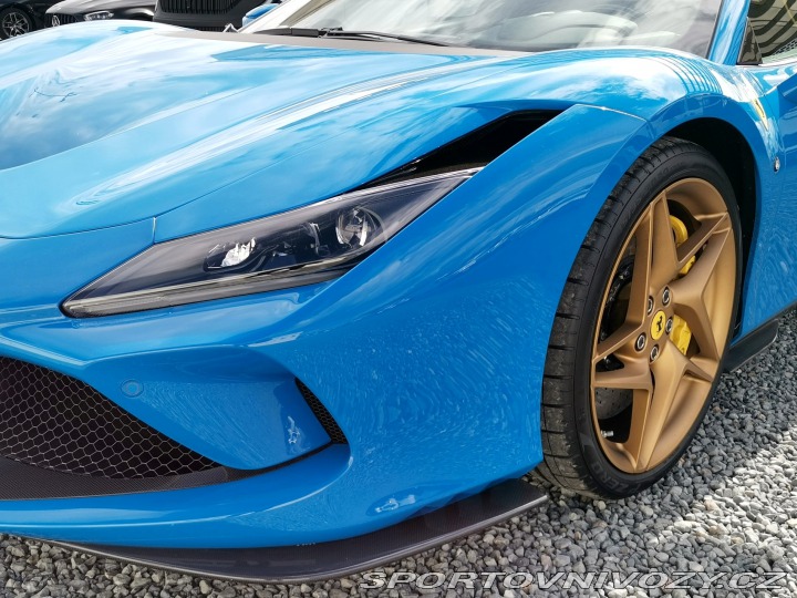 Ferrari F8 Spider *Lift*360°*Carbon 2023