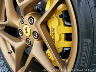 Ferrari F8 Spider *Lift*360°*Carbon 2023