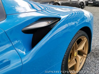 Ferrari F8 Spider *Lift*360°*Carbon 2023