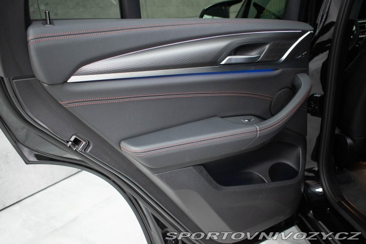 BMW X4 ///M40d xDrive *REZERVACE 2022